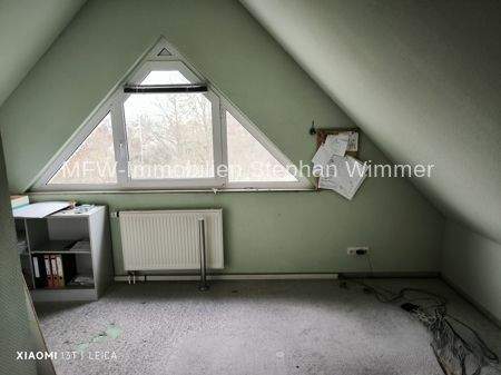Büroraum im Dachgeschoss - 