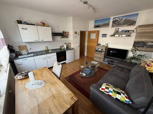 Wohnzimmer/Küche - 1 Zimmer Etagenwohnung zum Kaufen in Ludwigshafen am Rhein