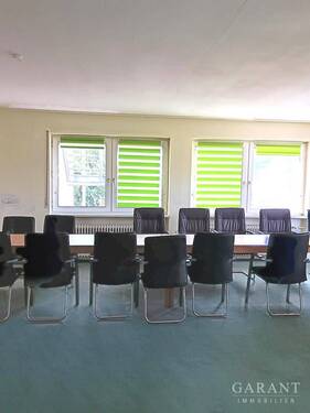 Besprechung - Mehrfamilienhaus, Wohnhaus mit 400,00 m&sup2; in Bad Bocklet zum Kaufen