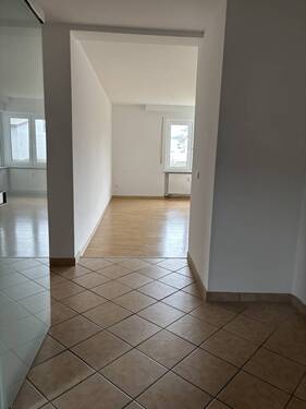Flur - 3 Zimmer Etagenwohnung zur Miete in Balingen