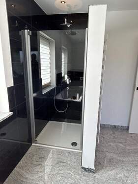 Badezimmer OG - Ansicht II - 