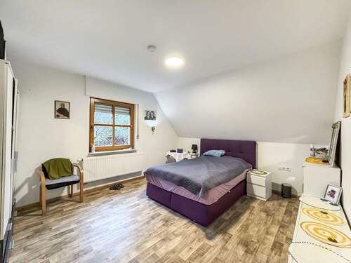 Schlafzimmer Dachgeschoss - 