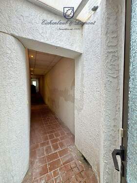 Erschließungsflur EG - Mehrfamilienhaus, Wohnhaus mit 122,00 m&sup2; in Saarbrücken zum Kaufen