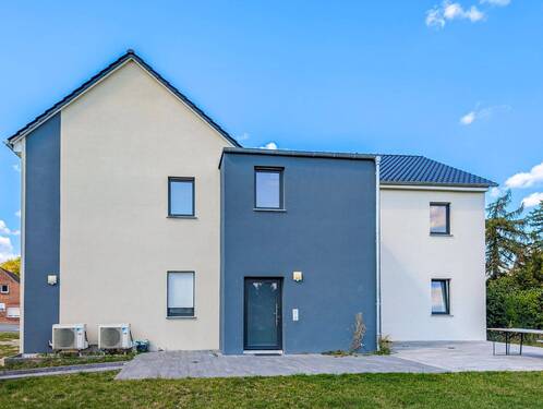 Rückansicht - Mehrfamilienhaus, Wohnhaus mit 280,00 m² in Schönwölkau zum Kaufen