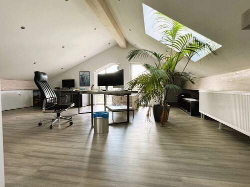 Arbeitszimmer - 