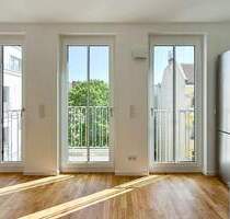 Helle Wohnung zur ruhigen Hofseite mit Südbalkon - zentral gelegen mit guter Anbindung - Berlin Charlottenburg