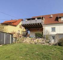 DHH mit großem Garten, Balkon und Garage - Pliezhausen
