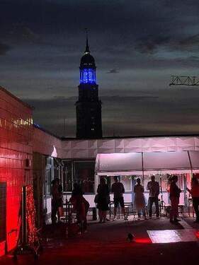 Abendlicher Umtrunk - 