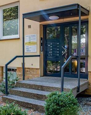 Eingangsbereich -1 - Büro in Braunschweig