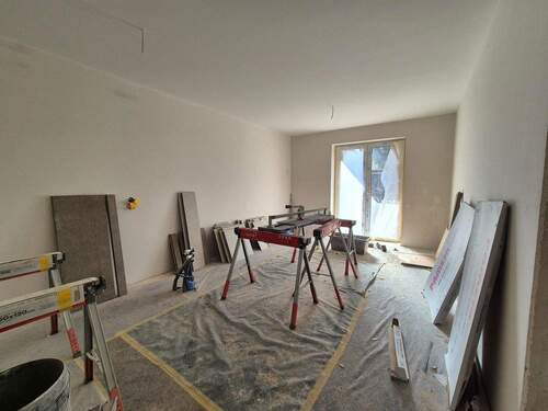 Wohnzimmer - Attraktive 2-Zimmer-Neubauwohnung im EG - komfortabel energieeffizient