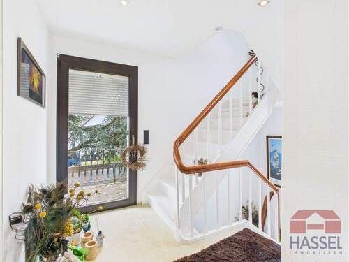 Die Diele hinunter - 