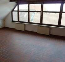 Ansprechende 2,5-Zimmer Wohnung im Dachgeschoss Rühle - Bodenwerder