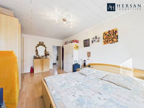 Schlafzimmer EG - 