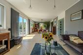 heller Wohn - und Essbereich - 