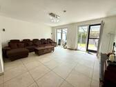Wohnzimmer - Reihenmittelhaus mit 174,70 m² in Königstein im Taunus / Schneidhain zum Kaufen