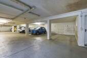 Tiefgaragenstellplatz - 