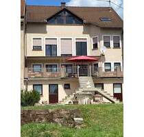 Luxuriöses saniertes 4-FH + Büro in zentraler Lage nahe Saarlouis - Schwalbach / Hülzweiler