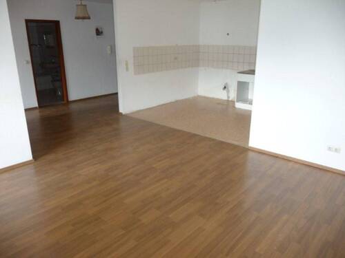 Wohn-/Essbereich
- 3 Zimmer Wohnung mit Loggia in Bodenwerder