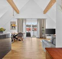 Großzügige Dachgeschosswohnung mit 4,5 Zimmern in zentraler Lage von Ettlingen