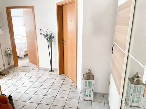 Flur - 2 Zimmer Etagenwohnung in Lübeck