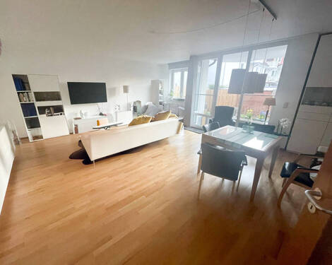 Wohnzimmer - Etagenwohnung mit 87,00 m² in Lübeck zum Kaufen