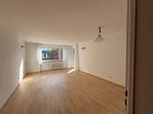 Wohn- und Esszimmer - 3 Zimmer Etagenwohnung zum Kaufen in Gärtringen