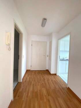 Flur - 2 Zimmer Etagenwohnung in Frankenberg