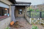Teilüberdachte Terrasse - 
