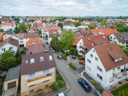 Hausansicht Süd - 6 Zimmer Mehrfamilienhaus, Wohnhaus zum Kaufen in Stuttgart