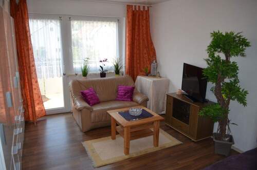 Balkon Zimmer, Süd,jetzt leer - 