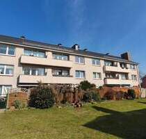 Vermietete und sehr gepflegte 3-Zimmer-Wohnung mit Balkon in Ortsrandlage von Uetersen