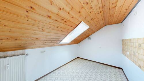 mögliches Schlafzimmer DG oder geschlossene Küche - 