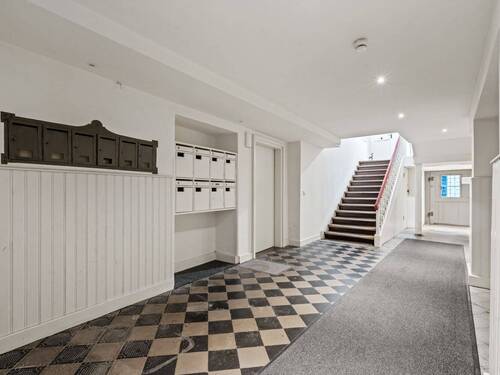 Bild 2 - 2 Zimmer Etagenwohnung zum Kaufen in Konstanz