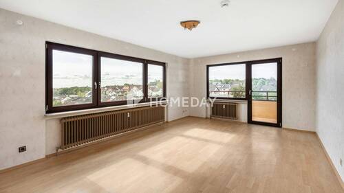 Wohnzimmer 2 - 3 Zimmer Etagenwohnung in Sulzbach (Taunus)