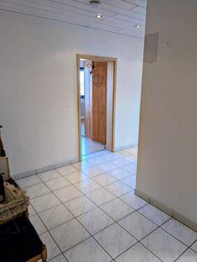 Eingangsbereich / Flur - Helle 3 ZKB - Wohnung mit Balkon, Abstellraum & Stellplatz