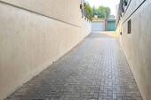 Tiefgarageneinfahrt - 
