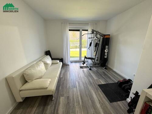EG Kinder-/Arbeitszimmer - 
