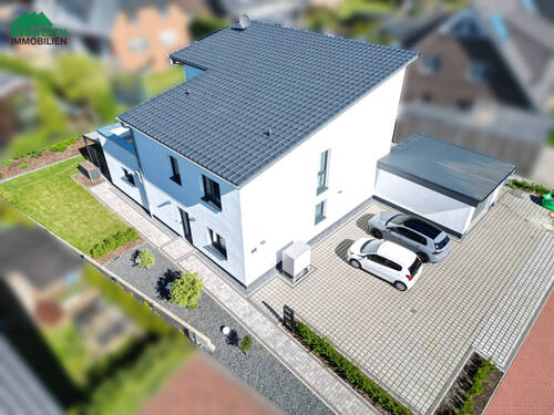 Luftaufnahme - Einziehen & wohlfühlen - Zweifamilienhaus mit Garten, Terrasse & Dachterrasse *** 360 ° Rundgang ***