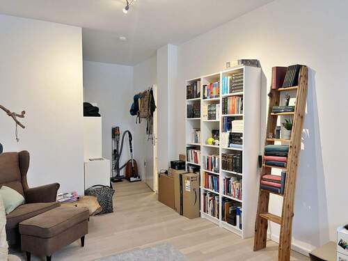 Kinder-/Gäste-/Arbeitszimmer - 