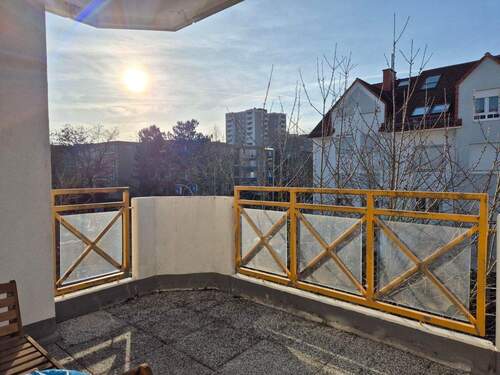 Süd- West Balkon - Etagenwohnung mit 72,00 m&sup2; in Dietzenbach zum Kaufen