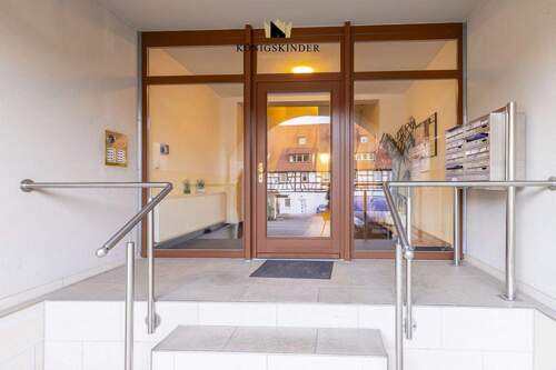 Eingangsbereich - Charmante 2,5-Zimmer Wohnung in denkmalgeschütztem Haus - saniert, zentral und ruhig in Illingen!