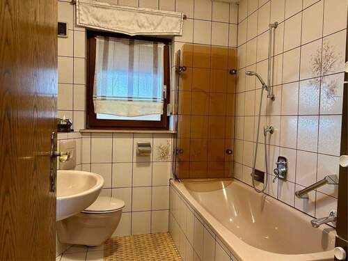 Tageslichtbad im EG - 