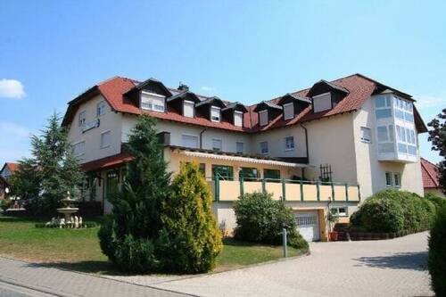 Bild 6 - Möbliertes Zimmer ideal für Wochenendpendler, Preis inkl. aller Nebenk. und Reinigungsservice!!!