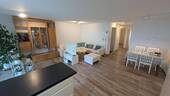 Wohn-/Essbereich aus Küche - 3 Zimmer Etagenwohnung zum Kaufen in Schönaich
