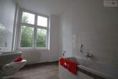 Bad mit Wanne - 