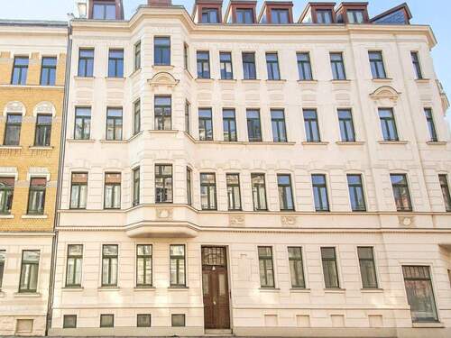 Vorderansicht - 4 Zimmer Etagenwohnung zum Kaufen in Leipzig