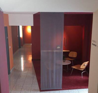 Flur/ Sitzlounge/Beratungsecke - 