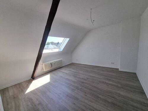 Schlafzimmer - 3 Zimmer Etagenwohnung zur Miete in Baesweiler