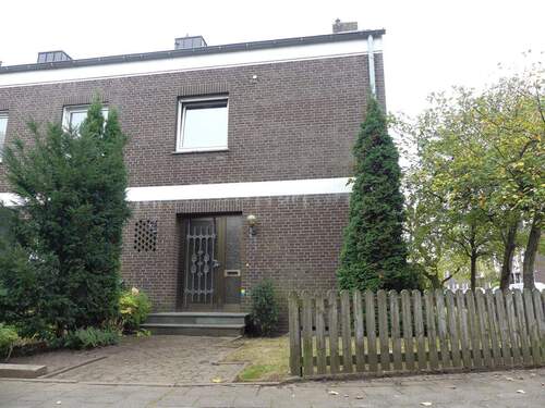 Reihenendhaus - FamilyHome- Reihenendhaus mit Garten & Garage. Ihr Projekt mit Perspektive