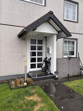 Hauseingang - 5 Zimmer Reihenmittelhaus in Bexbach